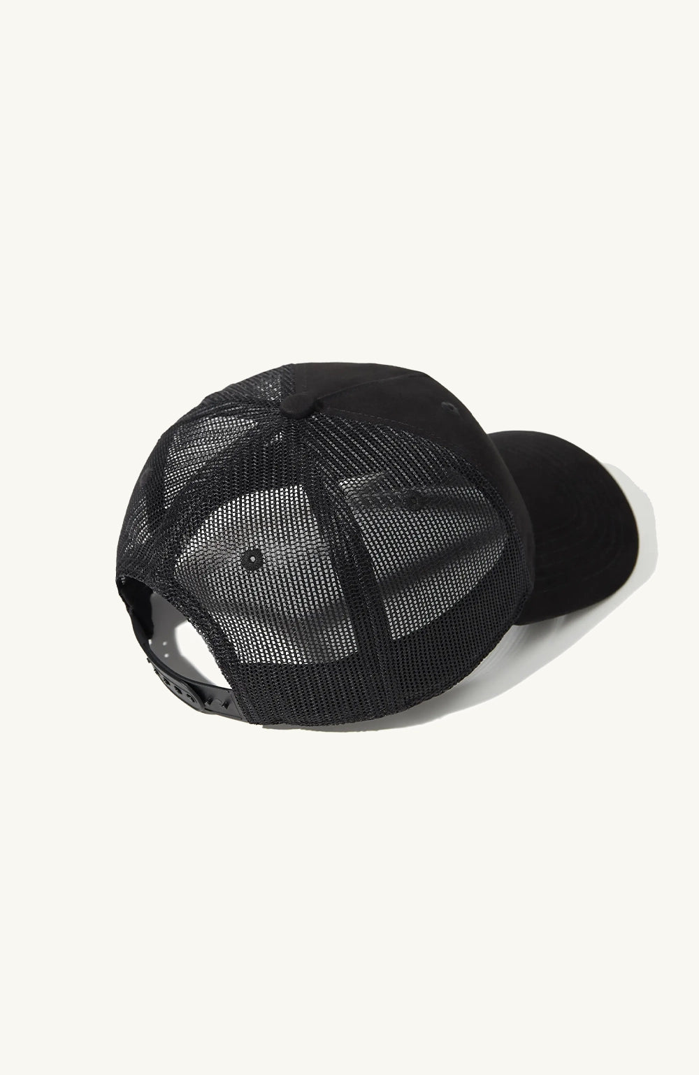 BLACKLETTER TRUCKER CAP