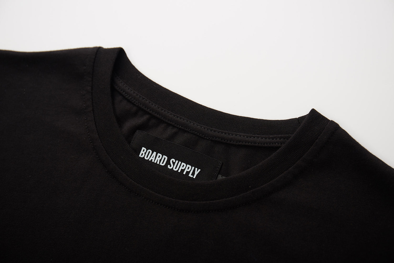 LOGO SIDE TAPE T-SHIRT