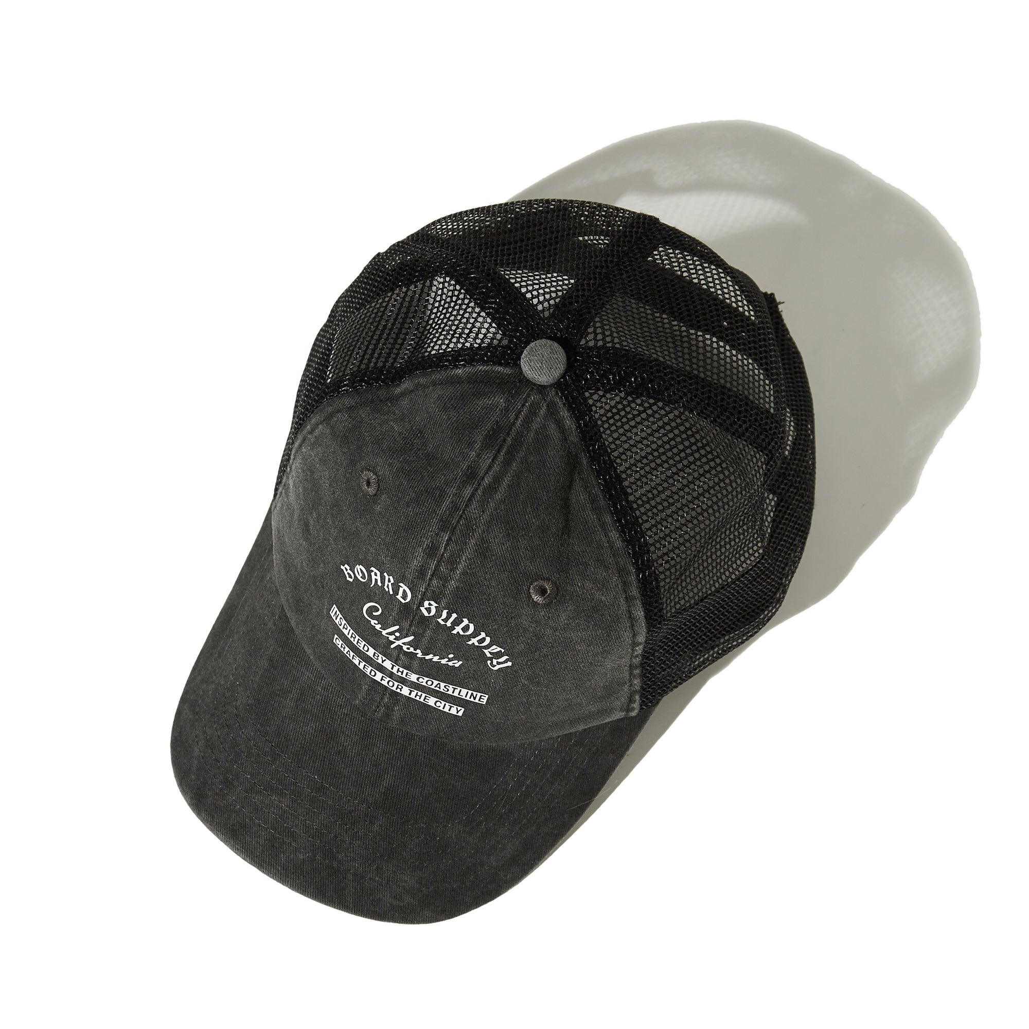 BLACKLETTER TRUCKER CAP